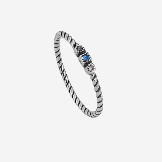 Thin Twisted Ring